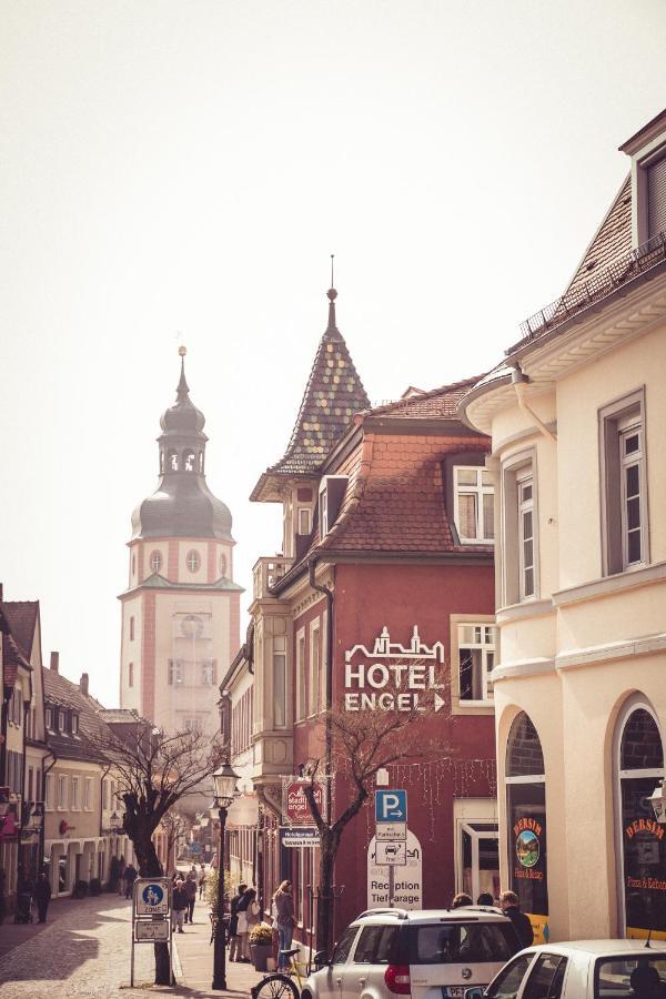 Stadthotel Engel Ettlingen Kültér fotó